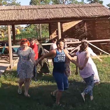 Хоровод на Царицынском подворье